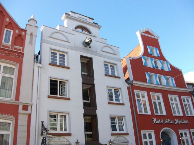 Schwerin-Lubeck-Wismar-Travemunde